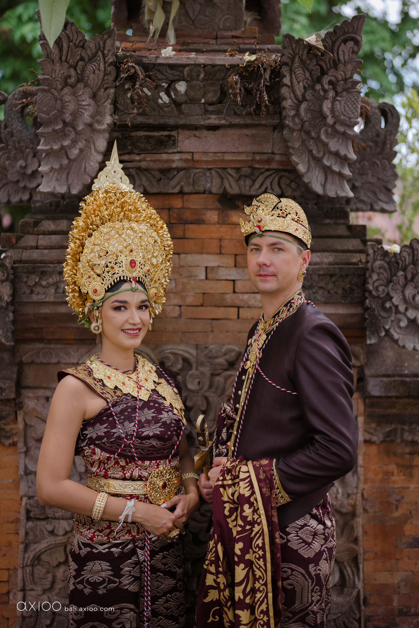 Axioo: In the Spur of the Moment